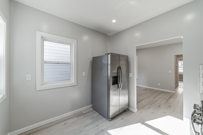 Foto del edificio - 427 Linden St
