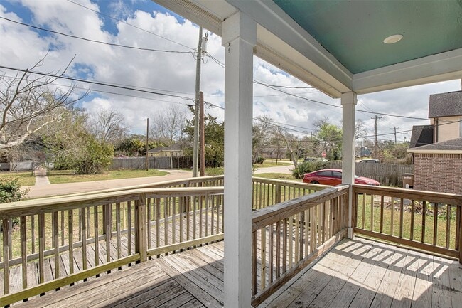 Foto del edificio - 2314 Avenue G