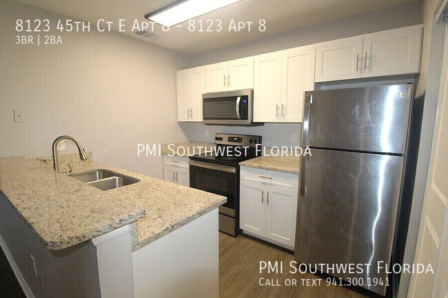 Foto del edificio - 8123 45th Ct E