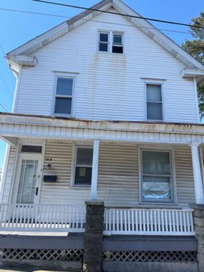 Building Photo - 15 S 29th St