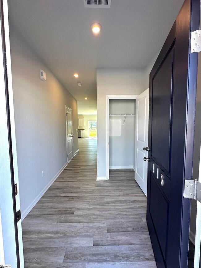 Foto del edificio - 118 Randwick Ln