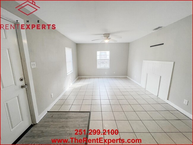 Building Photo - 1302 Windsor Ave