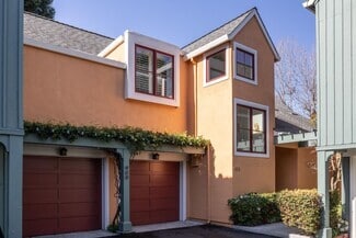 Building Photo - 988 Menlo Ave