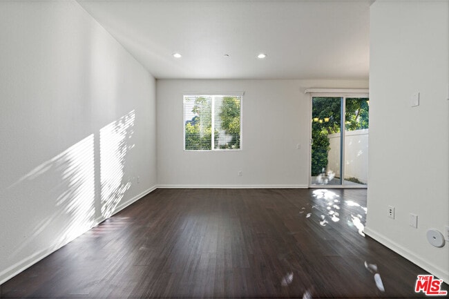 Building Photo - 12259 N Lima Way