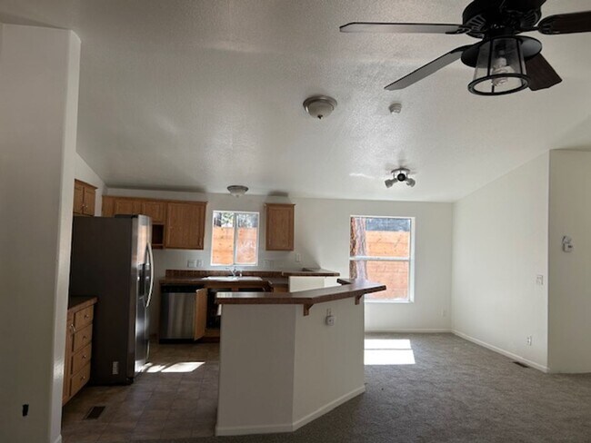 Foto del edificio - 3 Bedroom/2 bath in Sugarloaf