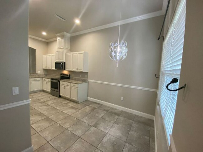 Foto del edificio - 3 Bedroom 2 Bath Home in Ormond Beach for RENT!