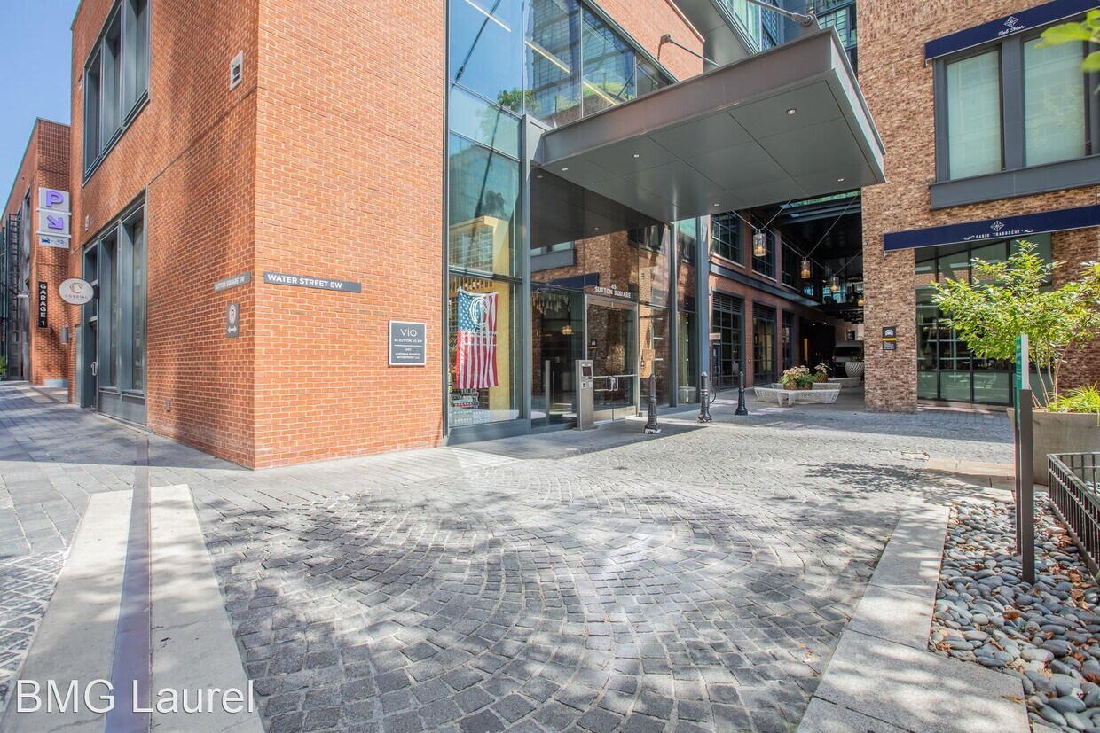 Foto principal - 1 br, 2 bath House - 45 Sutton Sq SW (#303)