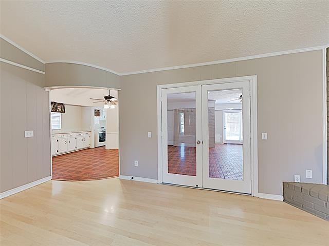 Building Photo - 1804 Mercedes Pl