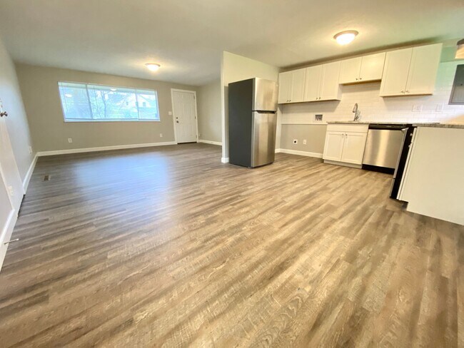 Foto del edificio - 4421 Grayson St