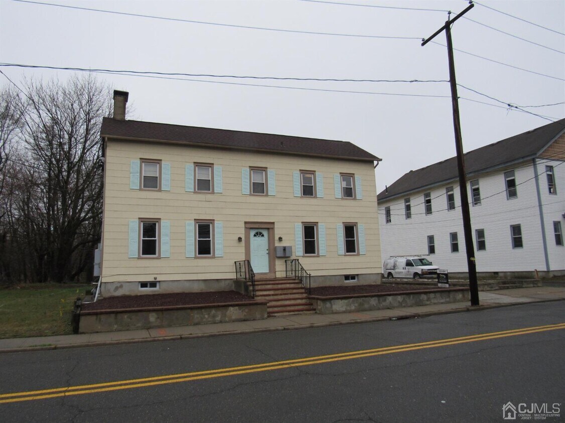 26 Water St, Englishtown, NJ 07726 Room for Rent in Englishtown, NJ