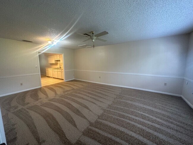 Building Photo - 3 br, 2 bath House - 1511 Morning Dove Loop