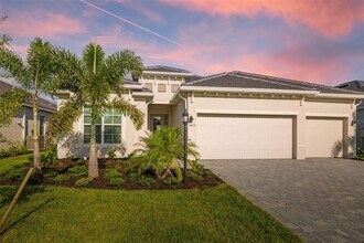 Building Photo - 5613 Lightning Whelk Ln