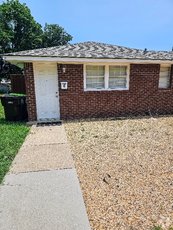 Building Photo - 1602 M Ave