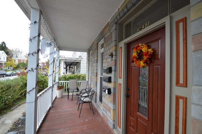 Photo - 3631 Elm Avenue Apartments