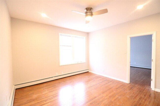 Foto del edificio - 8512 1st Ave
