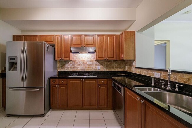 Foto del edificio - 3275 Lenox Rd NE