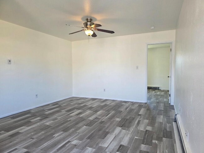 Building Photo - 3244 White Ave