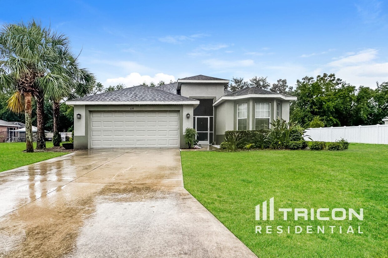 Primary Photo - 7139 50th Ave Cir E