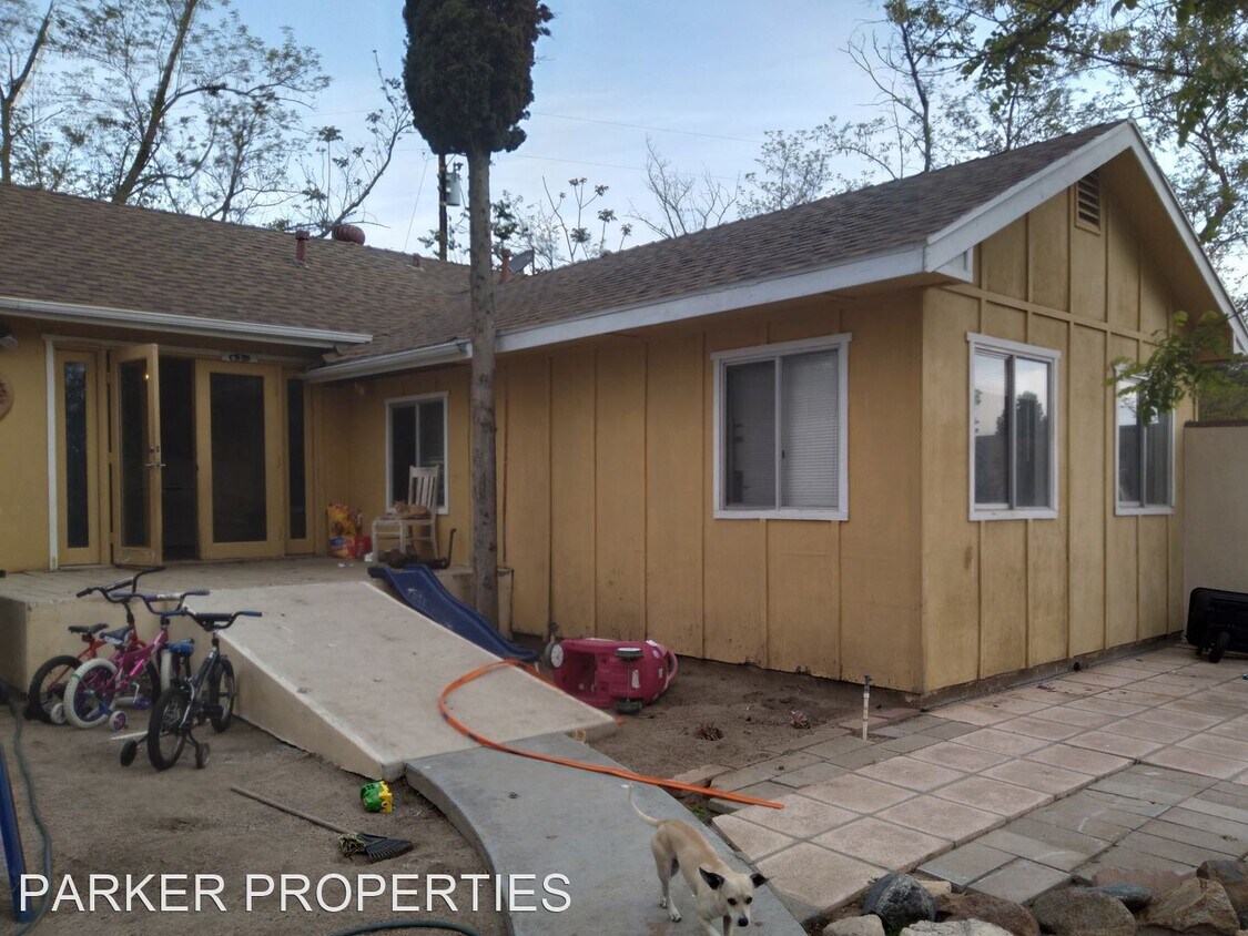 Primary Photo - 3 br, 1 bath House - 1566 Campo Truck Trail