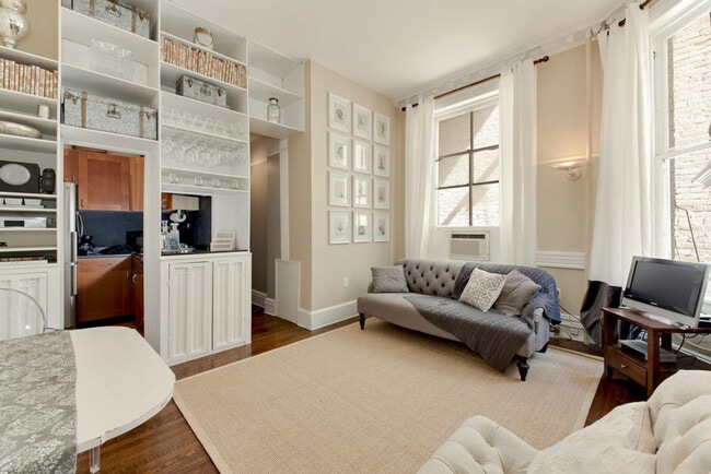 Building Photo - 1821 19th St NW