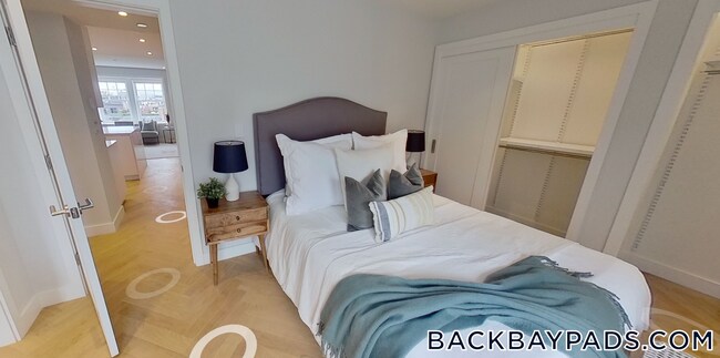 Foto del edificio - 12 Commonwealth Ave