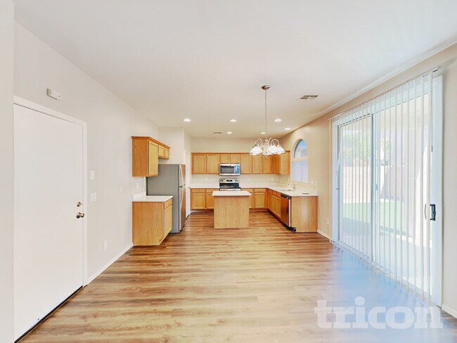 Foto del edificio - 4843 W Dunbar Dr