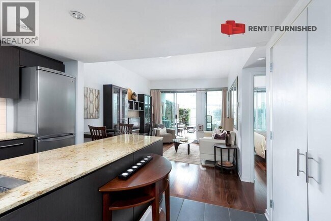 Photo du bâtiment - 522 W 8th Ave