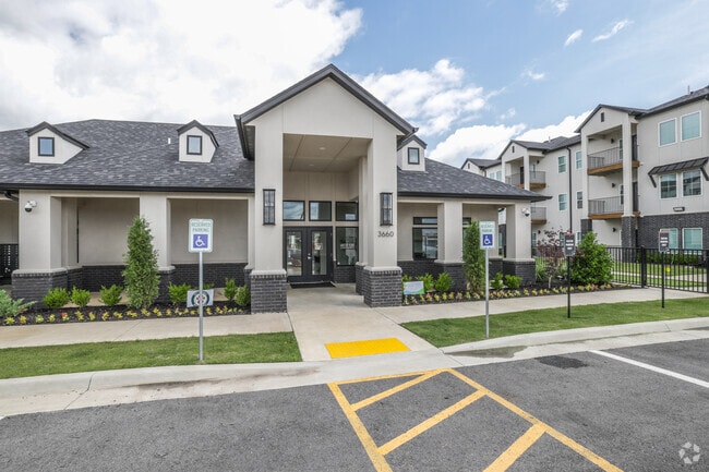 Leasing Office - West 530