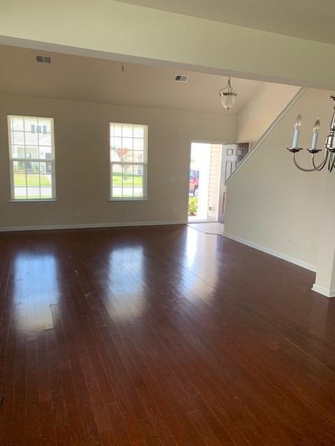 Building Photo - 1182 Bethpage Dr