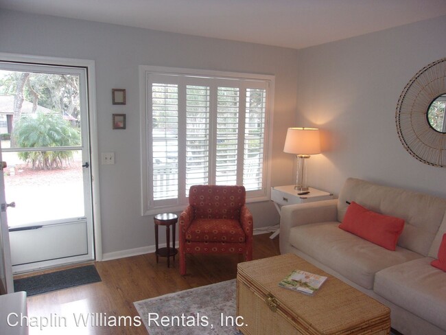 Building Photo - 3 br, 2 bath House - 1627 Alachua St