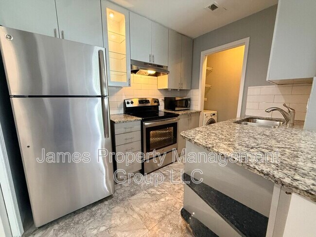 Foto del edificio - 1271 Wyndham Ln