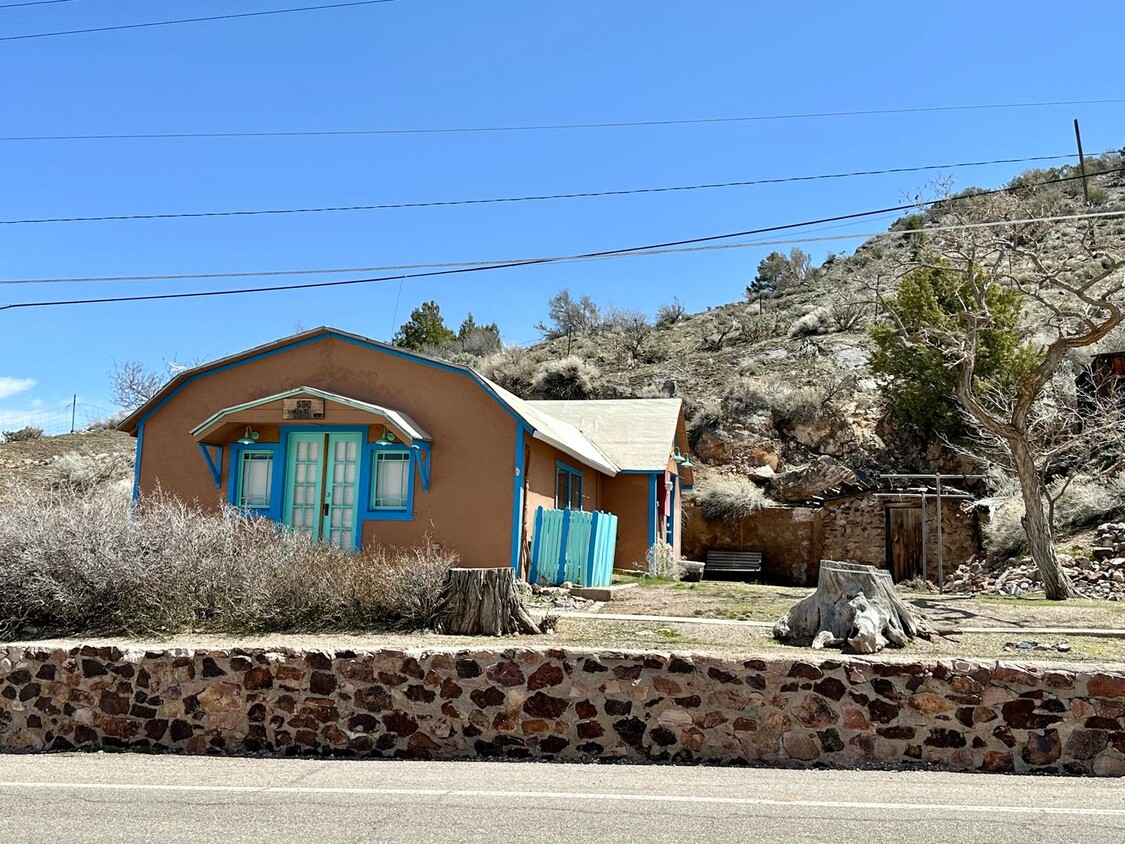 Foto principal - Vintage Ghost Town Cabin - Main St, Pioche