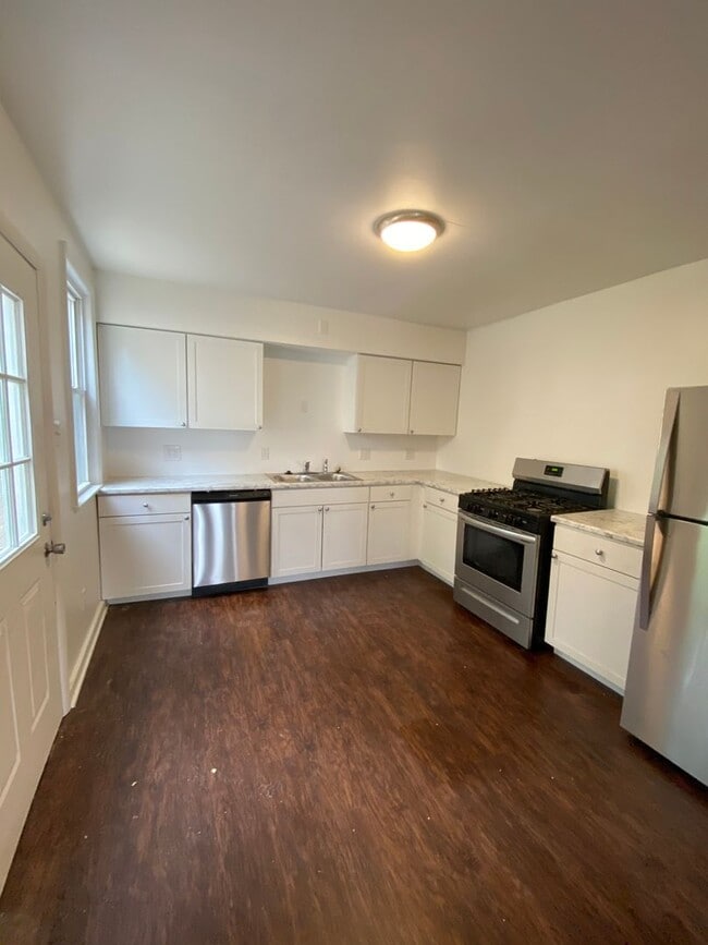 Available MAY 2026 - Updated 3 Bed, 2 Bath Home w/ Open Living & Outdoor Space! - Available MAY 2026 - Updated 3 Bed, 2 Bath Home w/ Open Living & Outdoor Space!