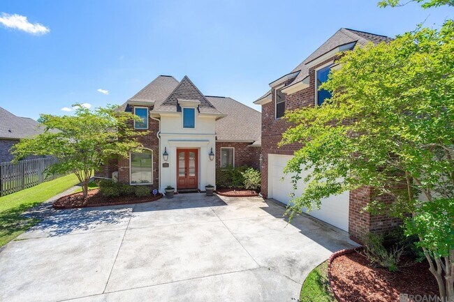 Foto del edificio - 9430 Magnolia Crossing Dr