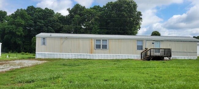 Building Photo - Ready to Move in