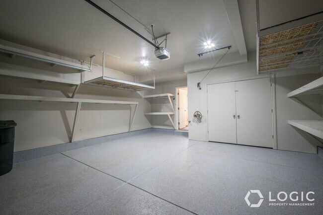 Foto del edificio - 10233 S Mystic Brook Way