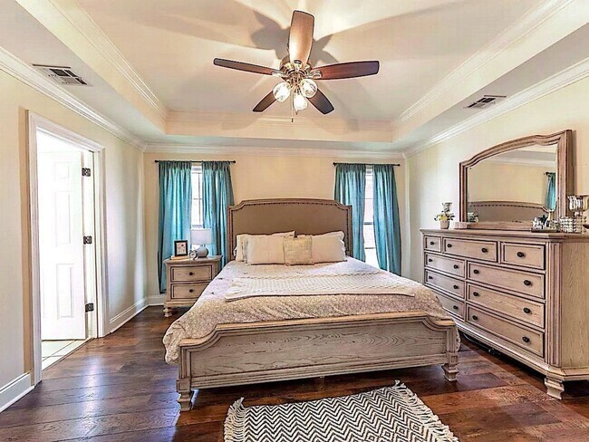 Foto del edificio - 3 Bedroom Single Family Home in Lafayette