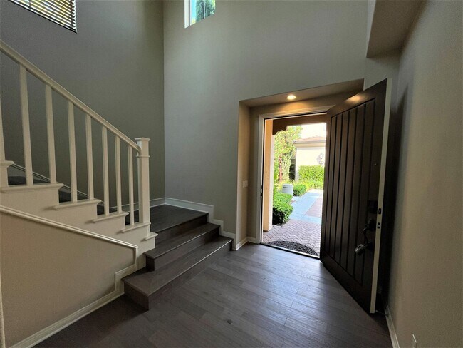Foto del edificio - Gorgeous 3 bedroom home In the heart of Ir...