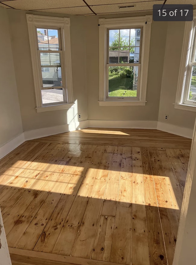 Building Photo - Beautiful apartment located in Worcester, MA