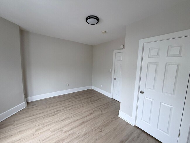 Foto del edificio - 106 N 16th St