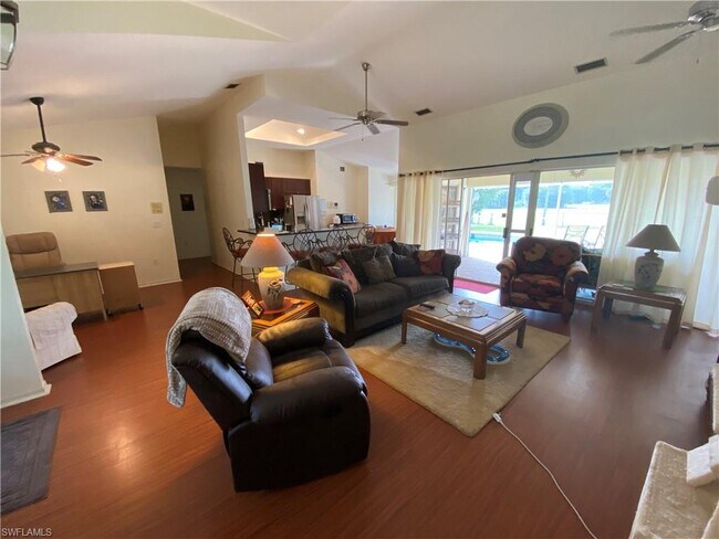 Building Photo - 1709 Golfside Village Dr