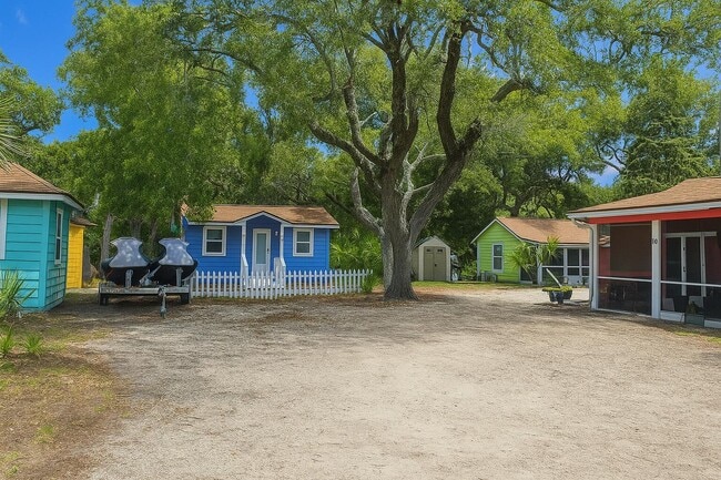 Building Photo - 229 Florida Blanca Pl SE