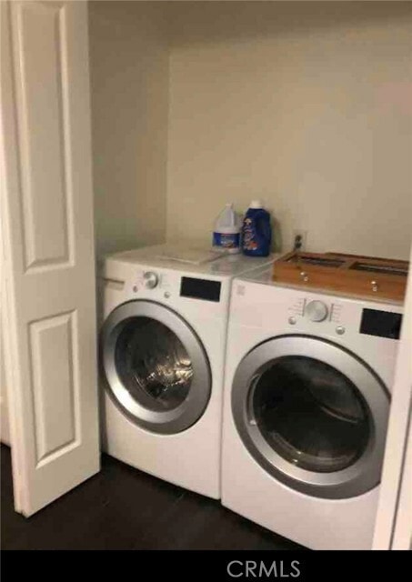 Foto del edificio - 12709 Trent Jones Ln