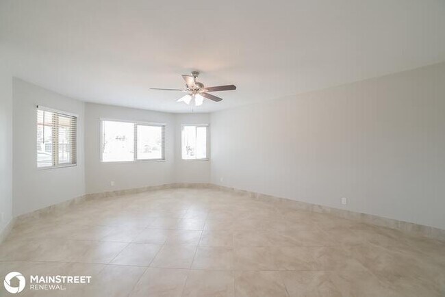 Building Photo - 2414 W Lupine Ave, Phoenix, AZ 85029
