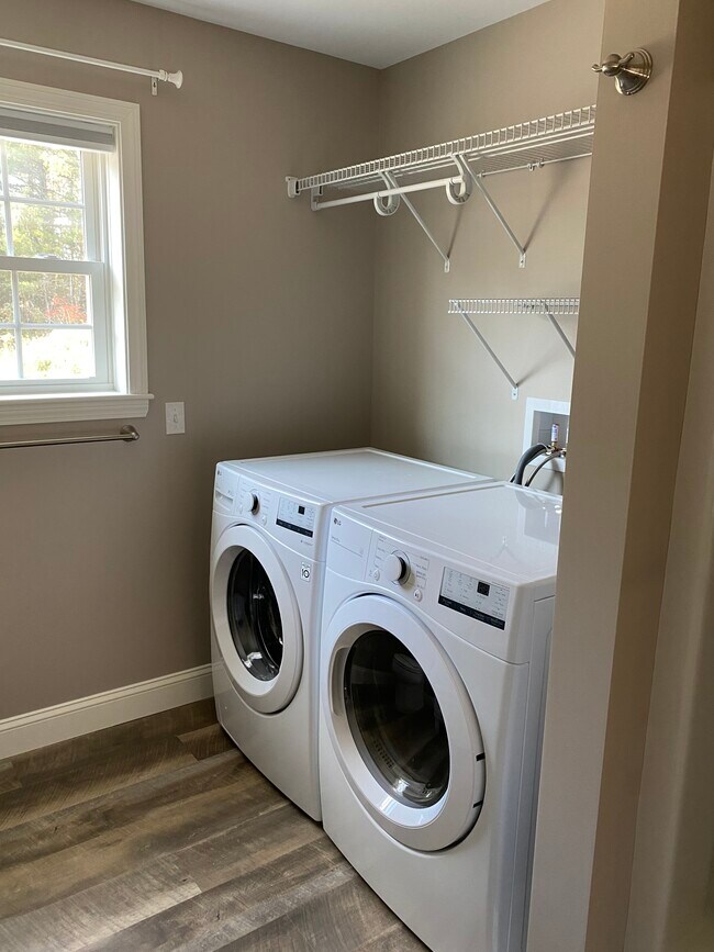 Laundry - 794 Kelley Rd
