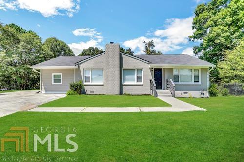 Building Photo - 2201 Phillips Rd