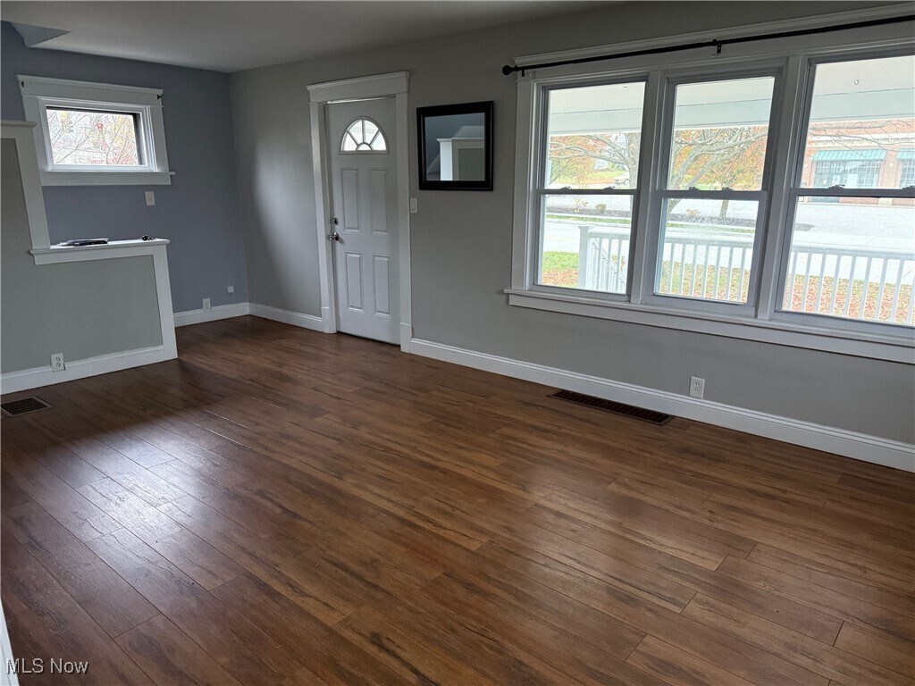33520 Bainbridge Rd Solon, OH 44139 – photo 2