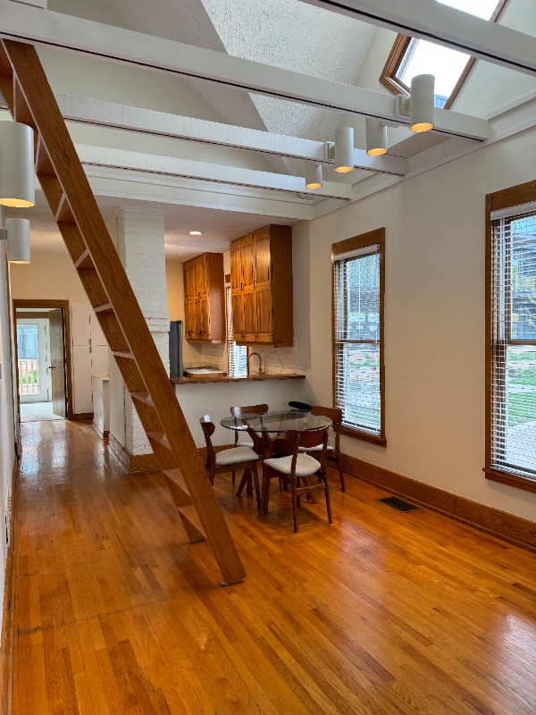 Foto del edificio - 814 N Park Ave