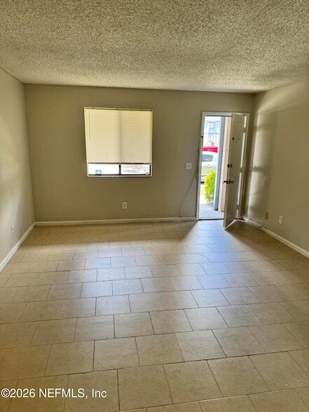 Foto del edificio - 5147 Westchase Ct