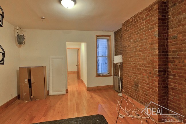 Building Photo - 462 Prospect Avenue #3RR